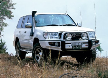 ARB Sahara Bumper Toyota Land Cruiser 100 Series (IFS Models Only) 1998-02
