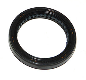 LR002906 Seal - Diff Outer Ring