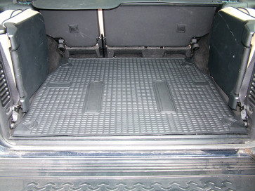 Discovery 2 Load Space Mat Half Length STC50052AA 