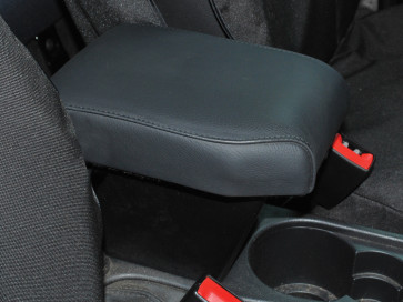 Freelander 2 up to 2012 (with no factory fitted armrests) Cubby Box and Armrest - Black Leather