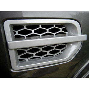 Side Grille RHS Silver - Discovery 3